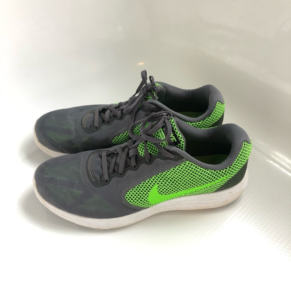 Grey and green men’s Nike Revolution 3, size 12